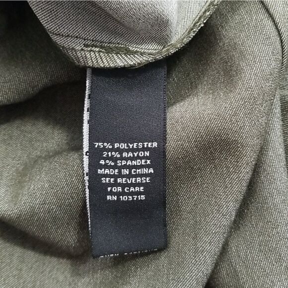 Green Belted Midi Dress  - Picture 8 of 9